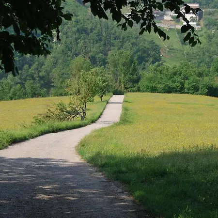Cisogna Alloggio per agriturismo *
